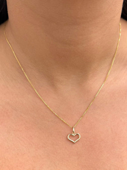 Dije Corazon 0.45gr / 1.6cm / 12.8mm — Oro Amarillo