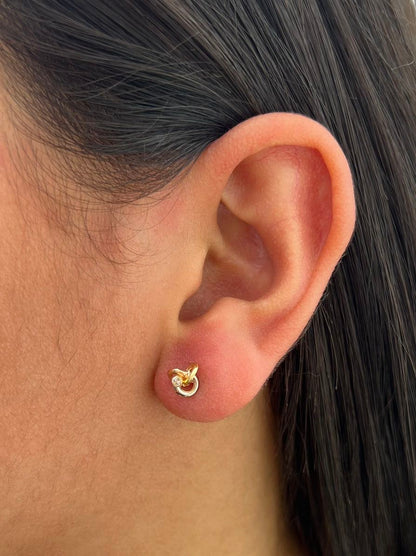 Topos aros con swarovski blanco 0.95gr / Largo 0.6cm — Tres Oros