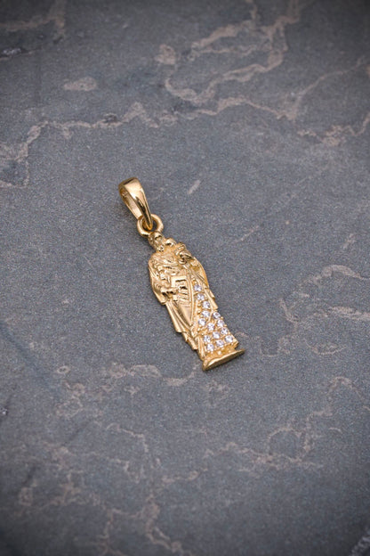 Dije SAN JOSE con swarovski blanco 1.35gr / Largo 2.4cm — Oro Amarillo