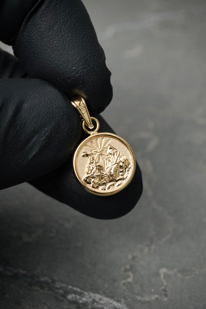 Dije Santisima Trinidad 0.8gr / 2.1cm / 12.8mm — Oro Amarillo