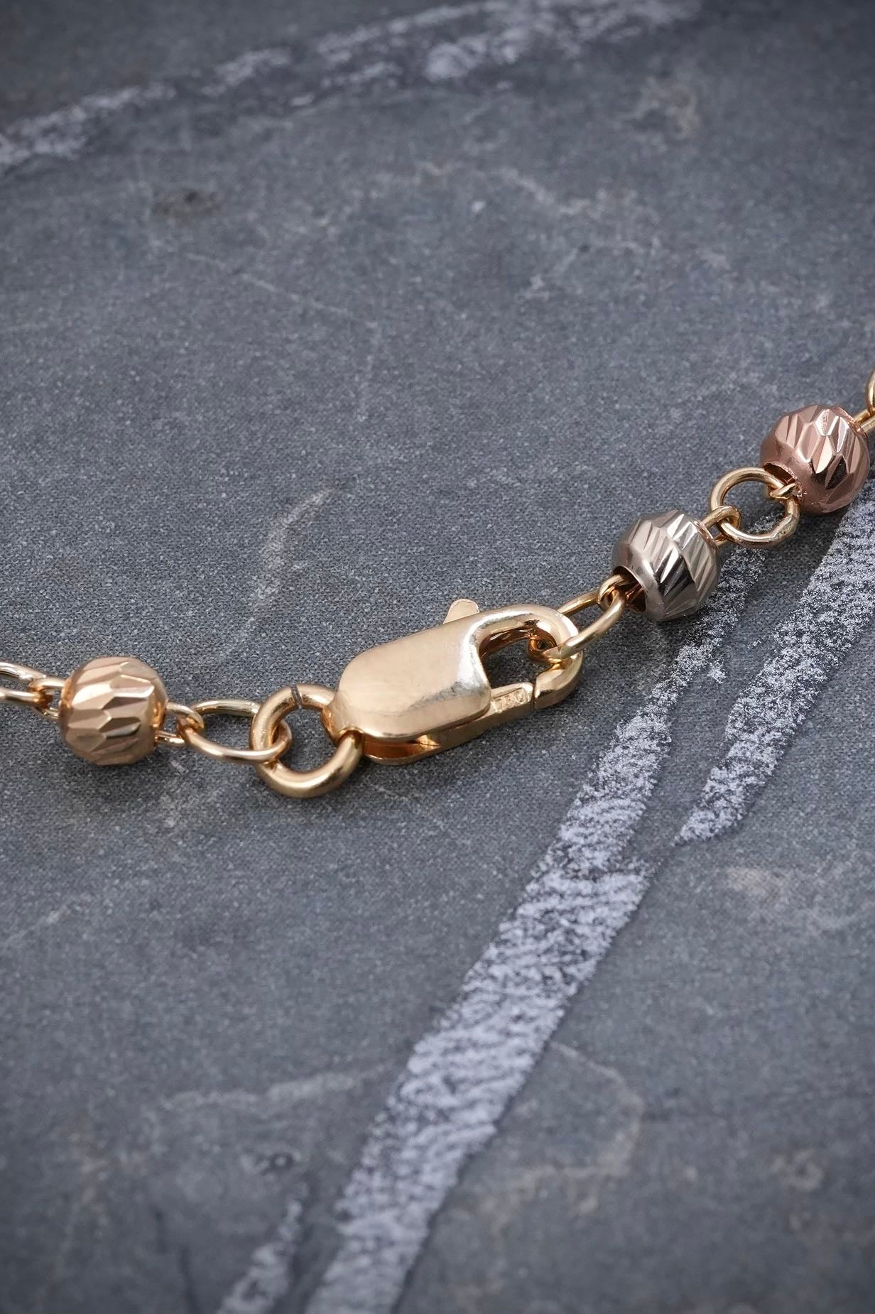 Rosario diamantado virgen de la milagrosa 10.95gr / Largo 50cm / Tres Oros (Joya) B