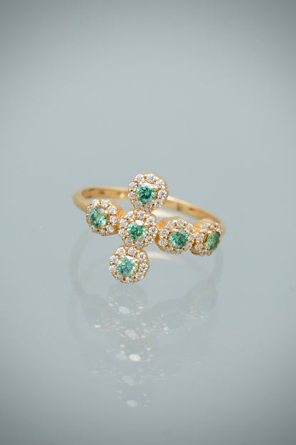 Anillo Cruz con 63pts de Moissanitas 2gr / Talla 7 — Oro Amarillo