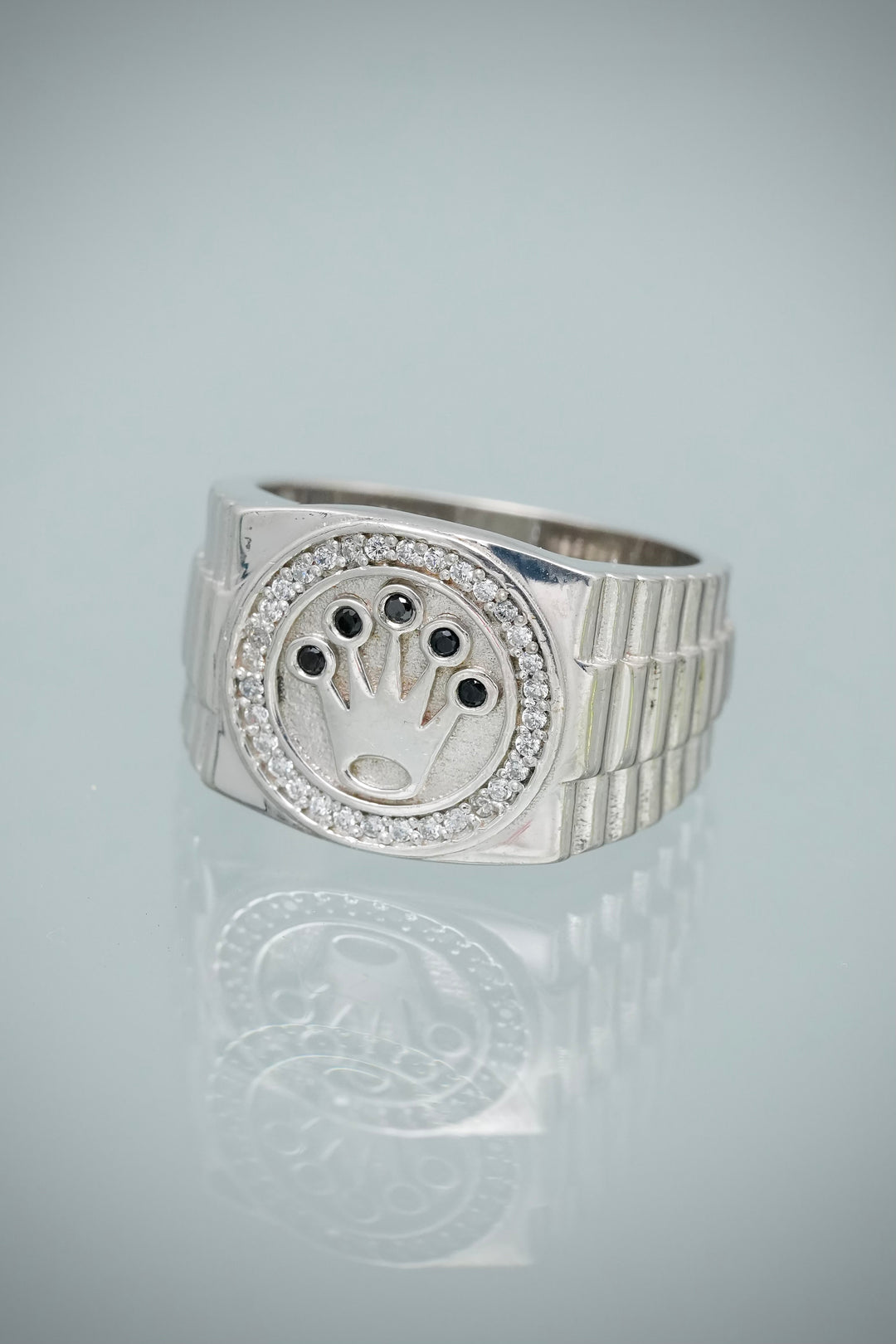 Anillo Rx con Swarovski Negro 9.3gr / Talla 8 3/4 — Plata 925