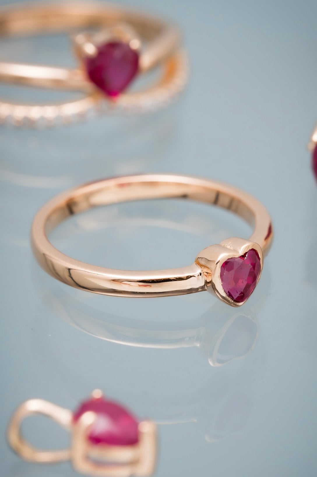 Solitario corazon con 39pts de rubie 2gr / Talla: 5 / Oro Rosado (Joya) M