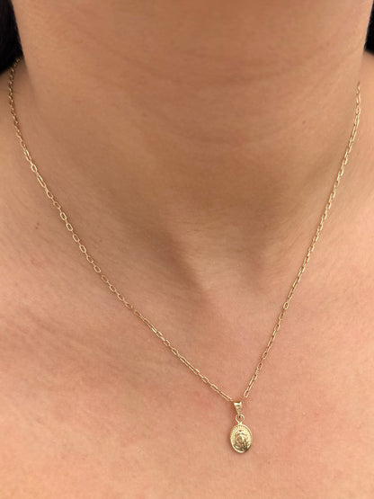 Dije jesus 0.4gr / Largo 1.6cm — Oro Amarillo