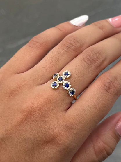 Anillo Cruz con 50pts de Zafiro y 28pts de Diamante Lb 2.1gr / Talla 7 1/4 — Oro Amarillo