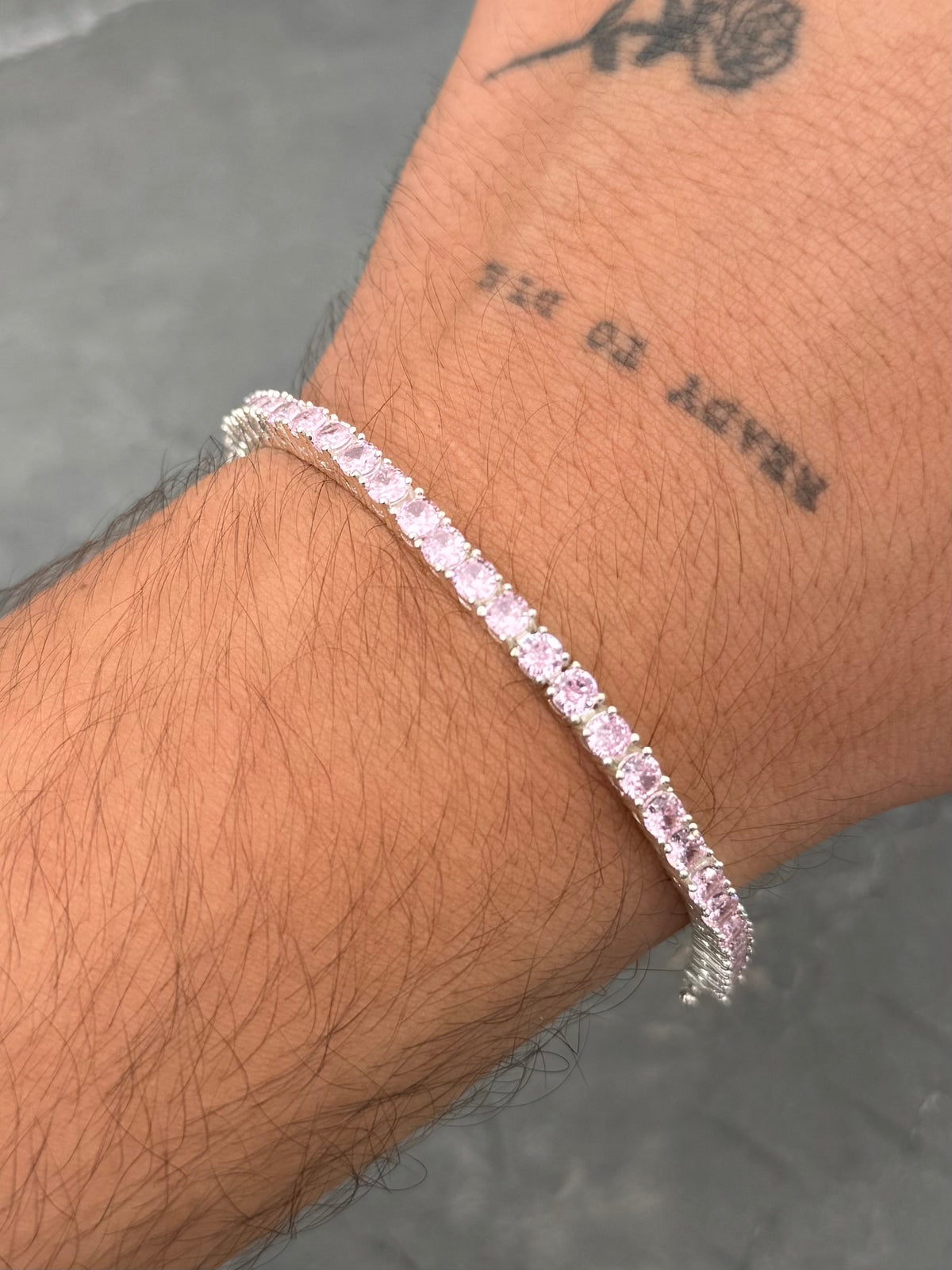 Pulso con Swarovski Rosado 16.1gr / 19.5cm / 3.7mm — Plata 925