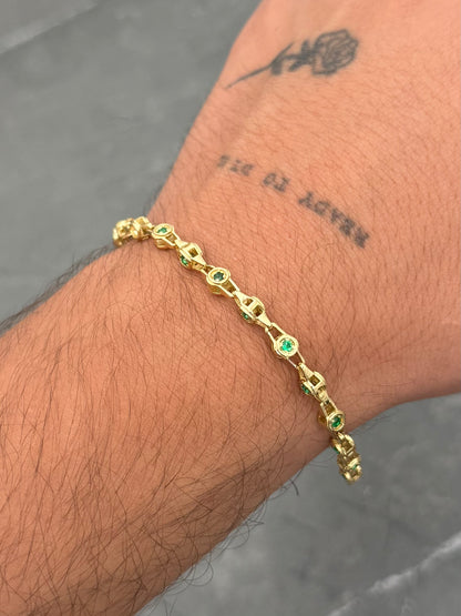 Pulso Rustico con Swarovski Verde 10.4gr / 20.5cm / 4.6mm — Oro Amarillo