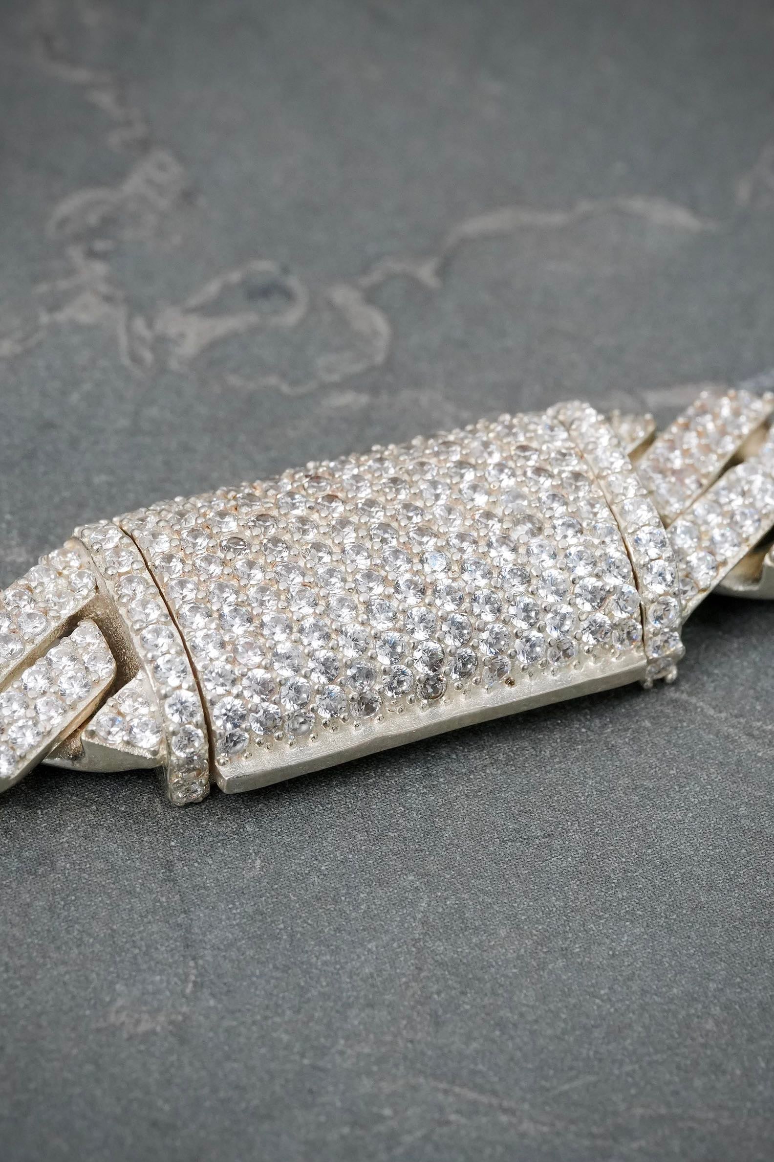 Cadena Cubana con Swarovski Blanco 138.7gr / 50cm / 12.3mm — Plata 925