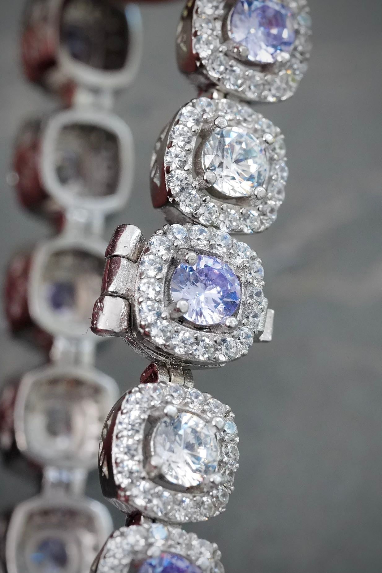 Pulso Tenis con Swarovski Morado y Blanco 21.1gr / 18cm / 7.6mm — Plata 925