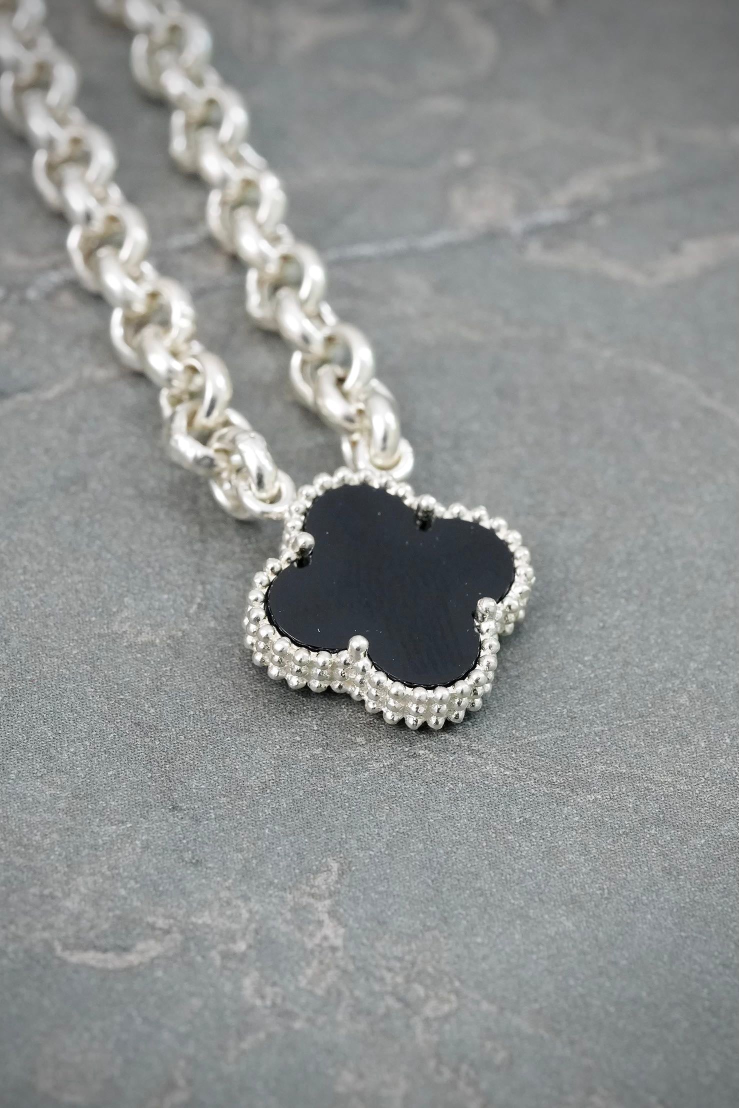 Cadena Lucky Clover Piedra Negra 11.4gr / 60cm / 4.5mm — Plata 925