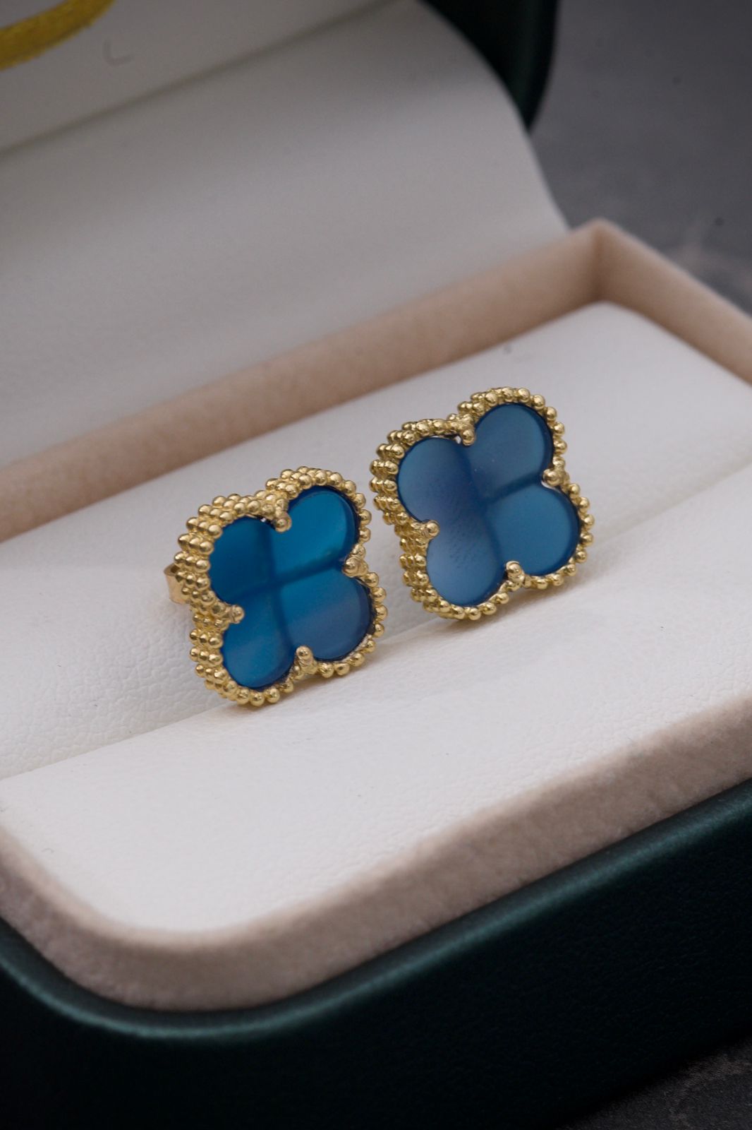 Topos lucky clover 3.75gr / Largo 1cm / Oro Amarillo Nac B
