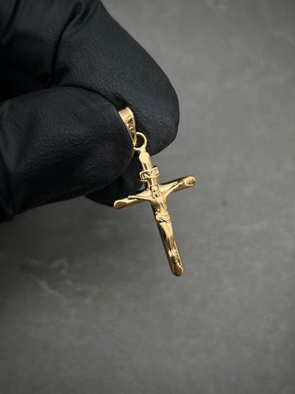 Dije de cruz con cristo 1.05gr / Largo 3.3cm / Oro Amarillo Nac M