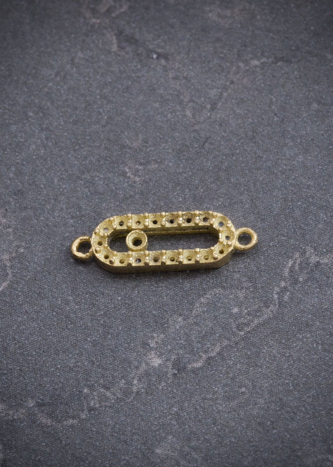 Herraje (montura) 0.5gr / Largo 1.4cm / Oro Amarillo Nac B