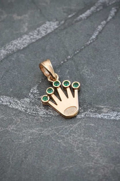 Dije corona rx con swarovski verde 1.15gr / Largo 1.8cm — Oro Amarillo