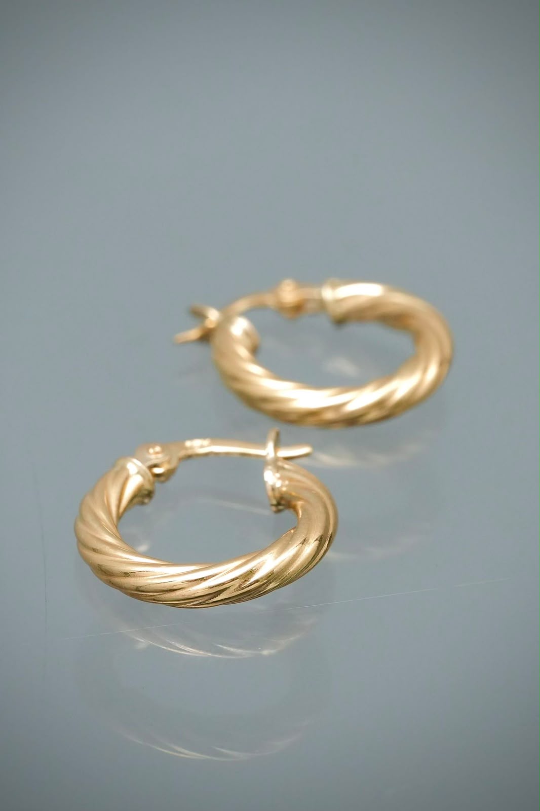 Candongas Entorchadas 1.4gr / 1.6cm / 2.5mm — Oro Amarillo