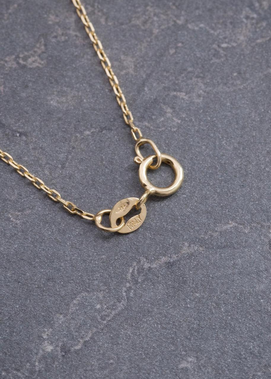 Cadena con Dije 10pts de Esmeralda 1.7gr / 45cm / 0.7mm — Oro Amarillo