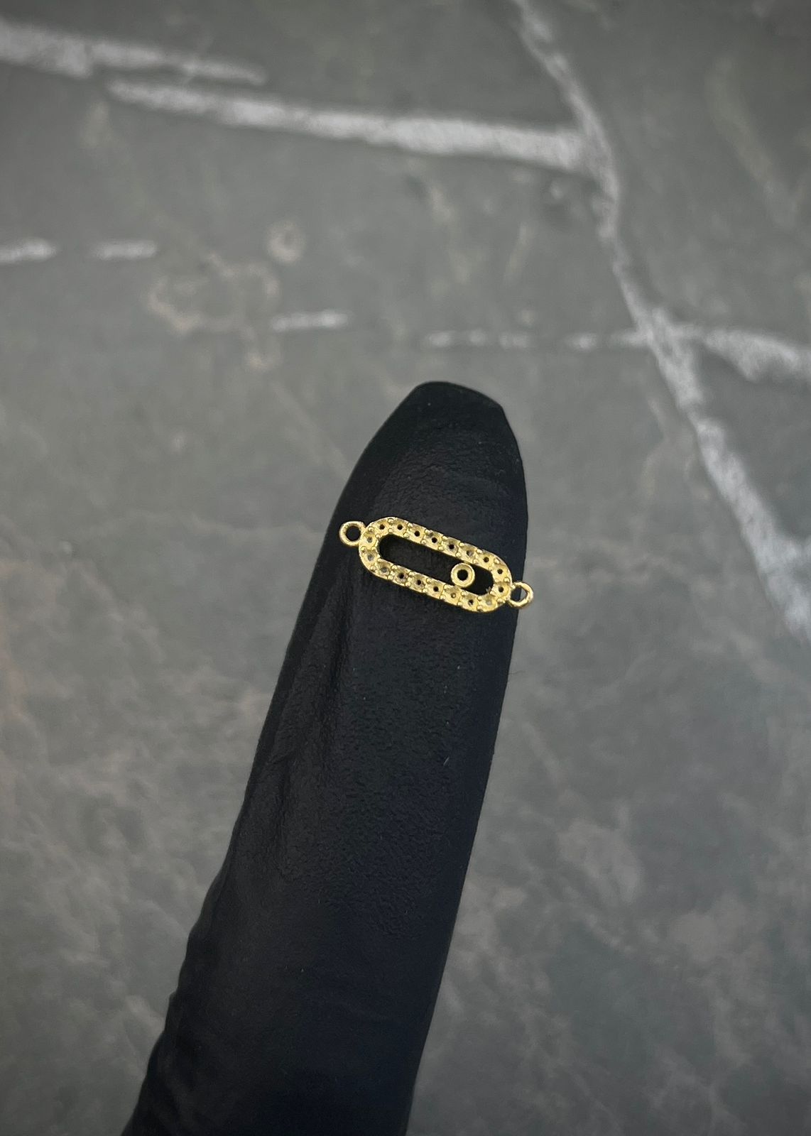 Herraje (montura) 0.5gr / Largo 1.4cm / Oro Amarillo Nac B