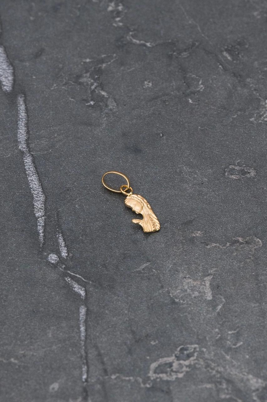 Dije virgen maria 0.25gr / Largo 1.5cm / Oro Amarillo Nac B