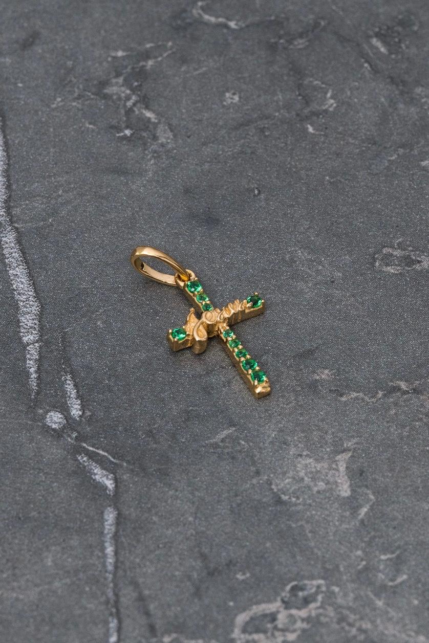 Dije cruz jesus con swarovski VERDE 0.95gr / Largo 2.1cm / Oro Amarillo Nac B