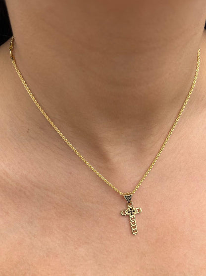 Dije cruz con swarovski negro 1.7gr / Largo 2.7cm / Oro Amarillo Nac B