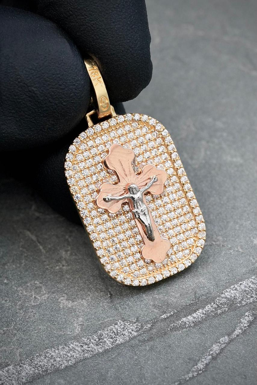 Dije placa con cruz y swarovski blanco 5.6gr / Largo 3.3cm — Tres Oros