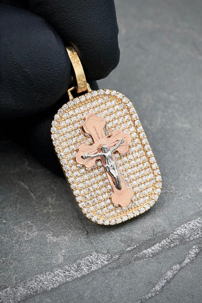Dije placa con cruz y swarovski blanco 5.6gr / Largo 3.3cm — Tres Oros