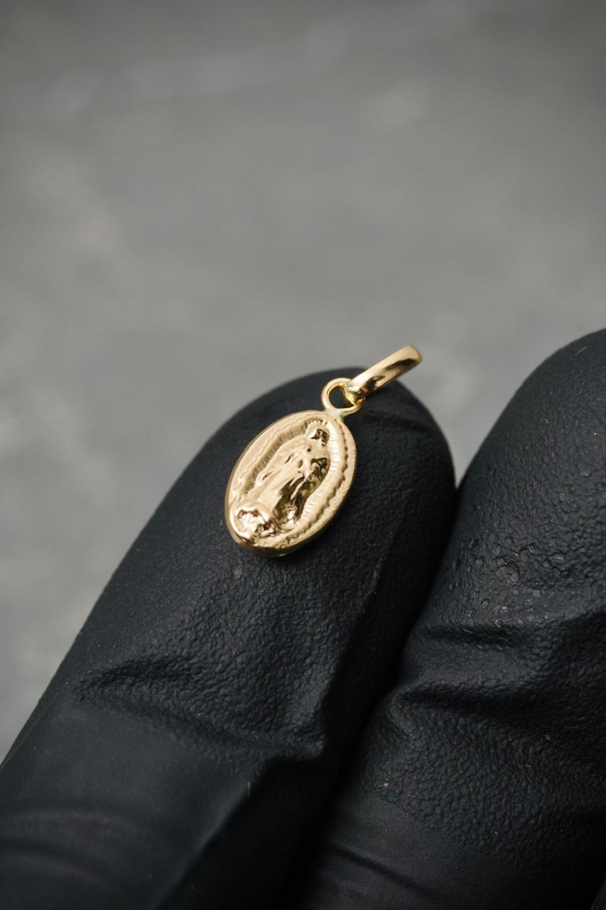 Dije virgen de guadalupe 0.4gr / Largo 1.6cm / Oro Amarillo Nac M
