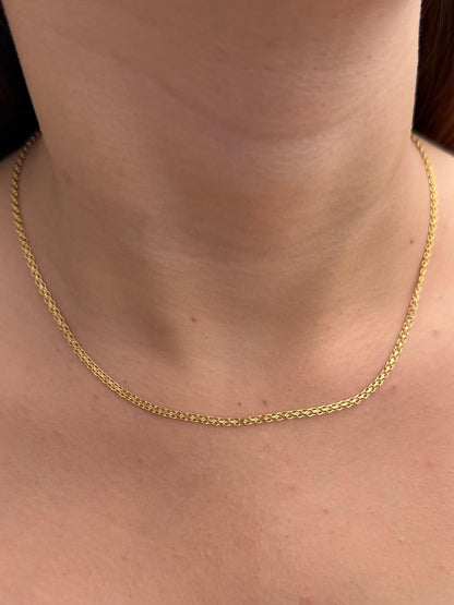 Cadena China 2.8gr / 45cm / 2.4mm — Oro Amarillo