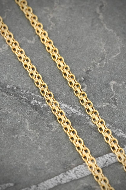 Cadena China 2.8gr / 45cm / 2.4mm — Oro Amarillo