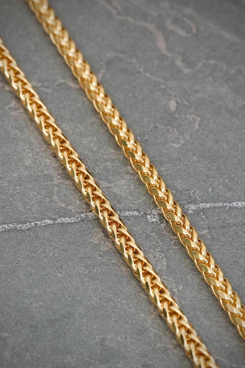 Cadena Franco 4.9gr / 45cm / 2.4mm — Oro Amarillo