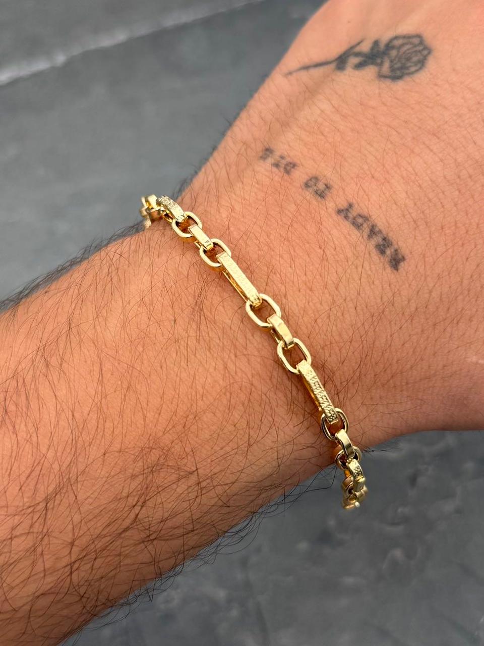Pulso Medusa 3.75gr / 19.5cm / 5.1mm — Oro Amarillo