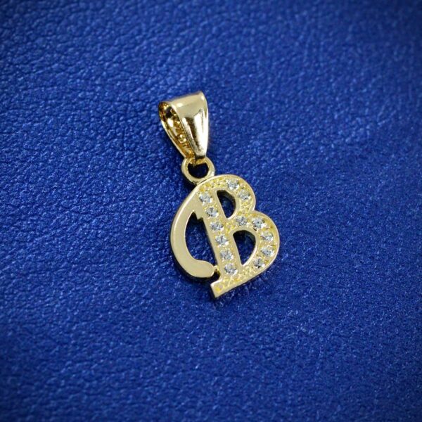 Dije de letra B 0.55gr / 1.4cm / Oro Amarillo Nac B