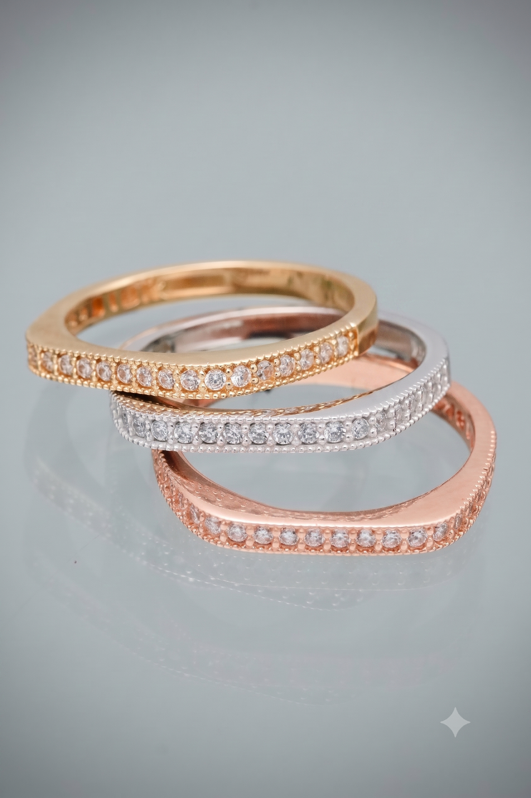 Anillos con Swarovski Blanco 7gr / Talla 6 3/4 — Oro Tres Oros