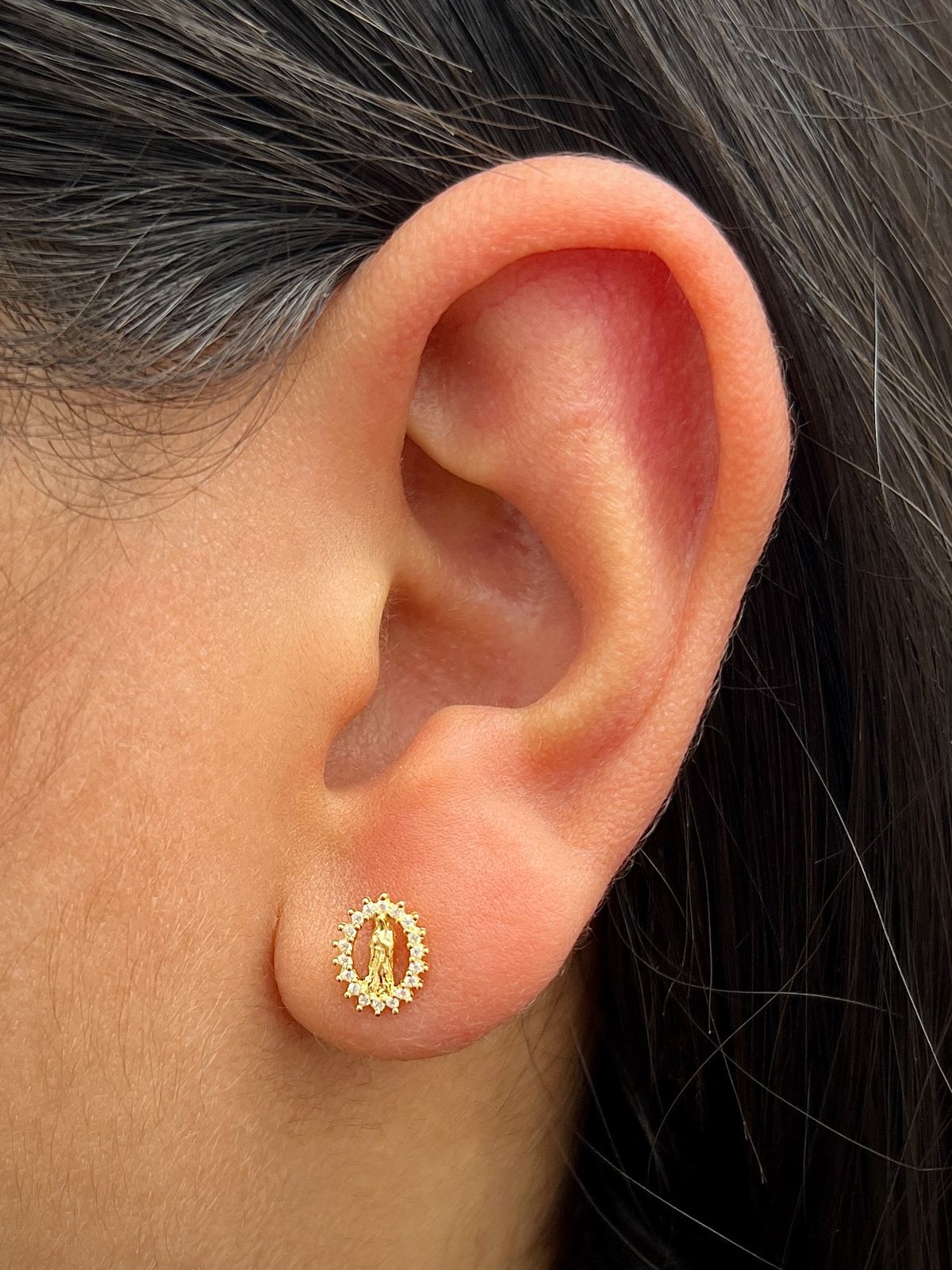 Topos virgen de guadalupe con swarovski blanco 1.1gr / Ancho 0.8cm / Oro Amarillo Nac M