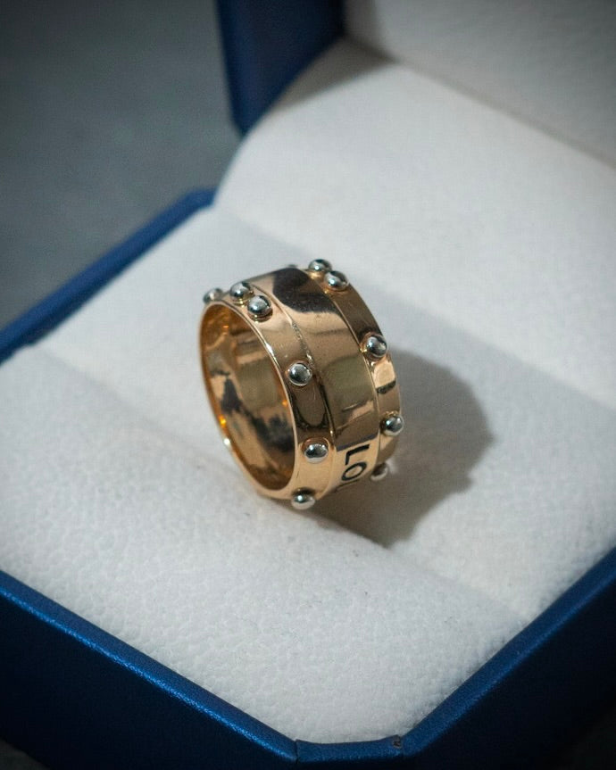 Anillo lv 10.6gr / Talla 8 3/4 Dos Oros Nac B