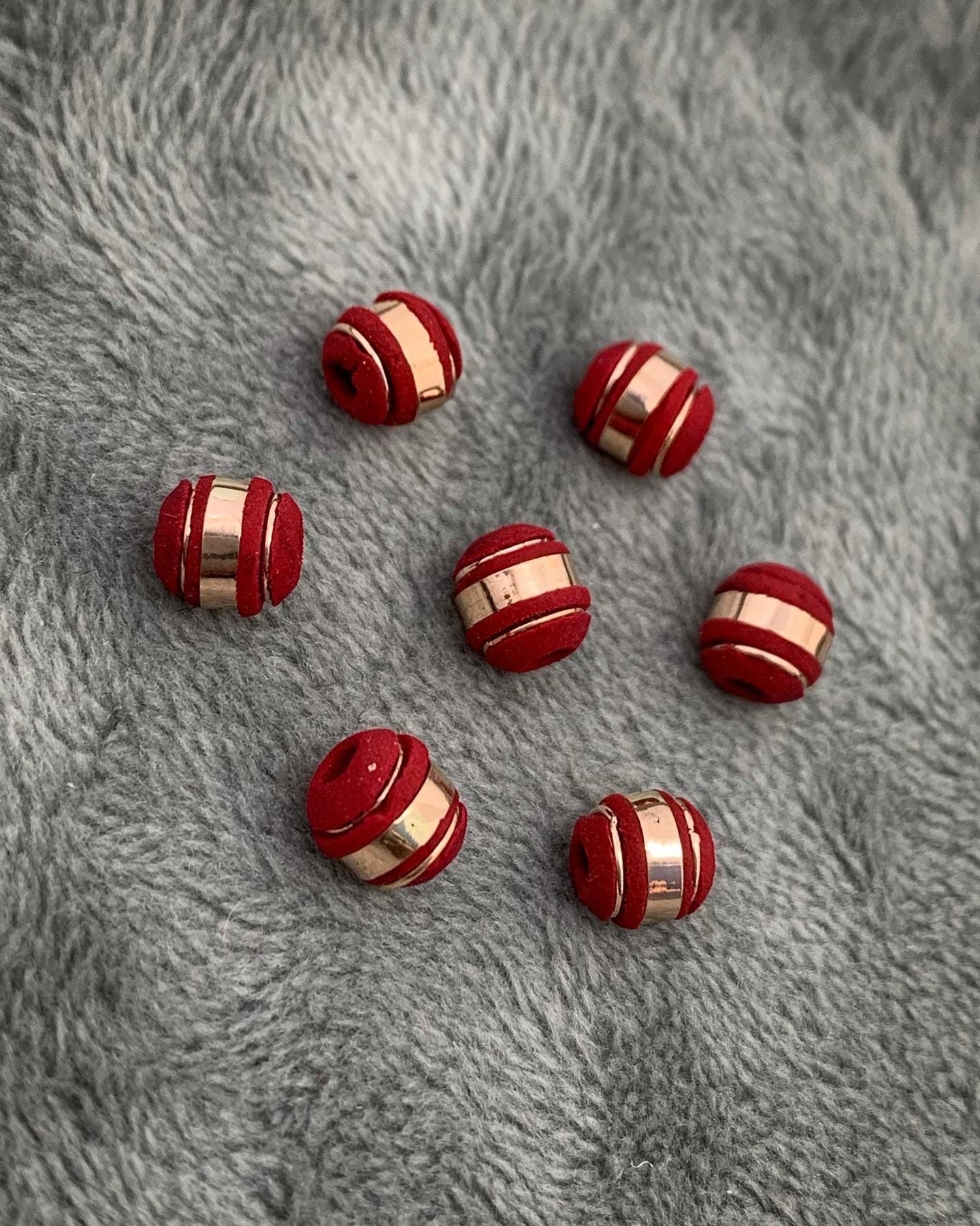 Neoros rojos 8mm 3 rayas Oro Rosado (Joya) B